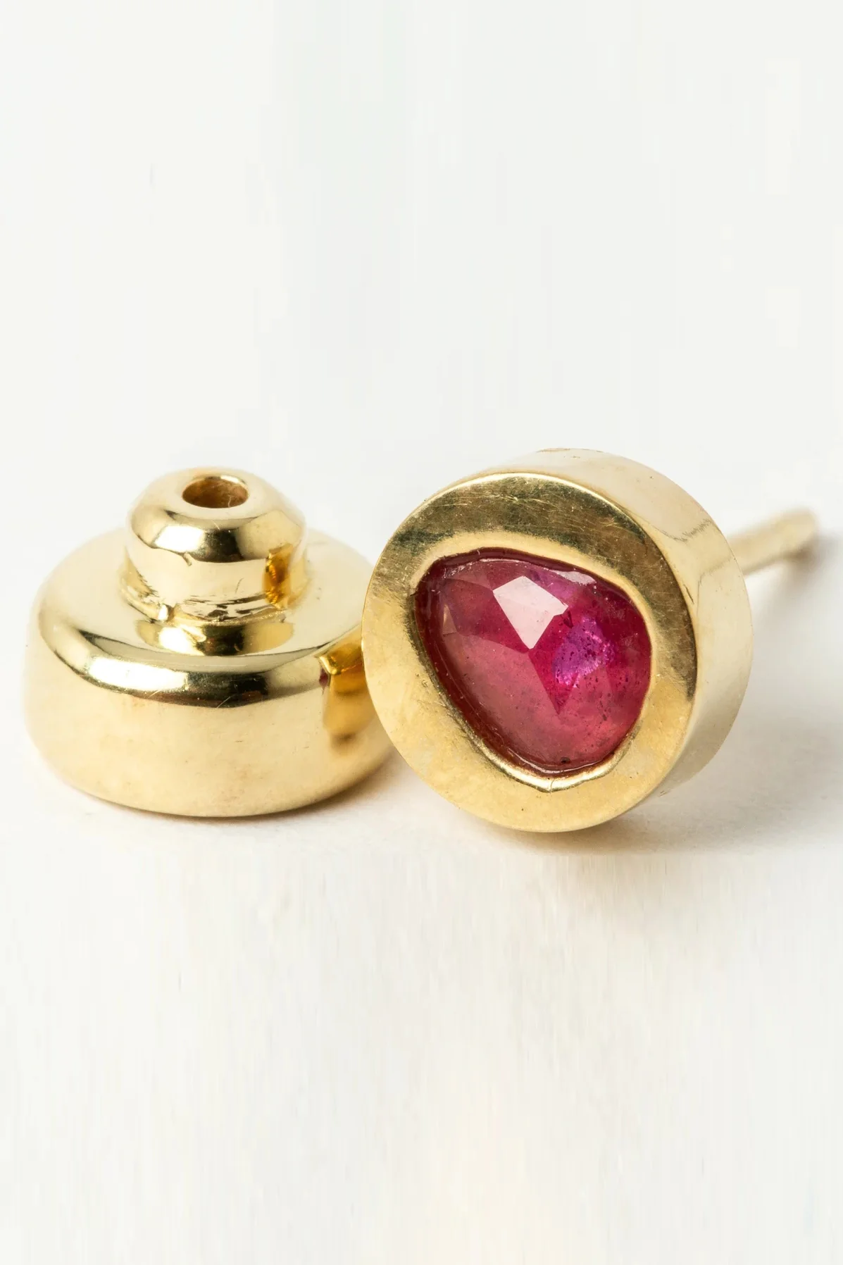 Parts of Four earrings 0.2 ct, Ruby Gem PS4-1935-2-YGA+RUB-DJ PPOF44