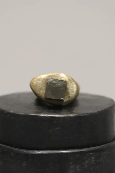Parts of Four Giant Roman Ring E1501-27-TOM+PYR - Image 3