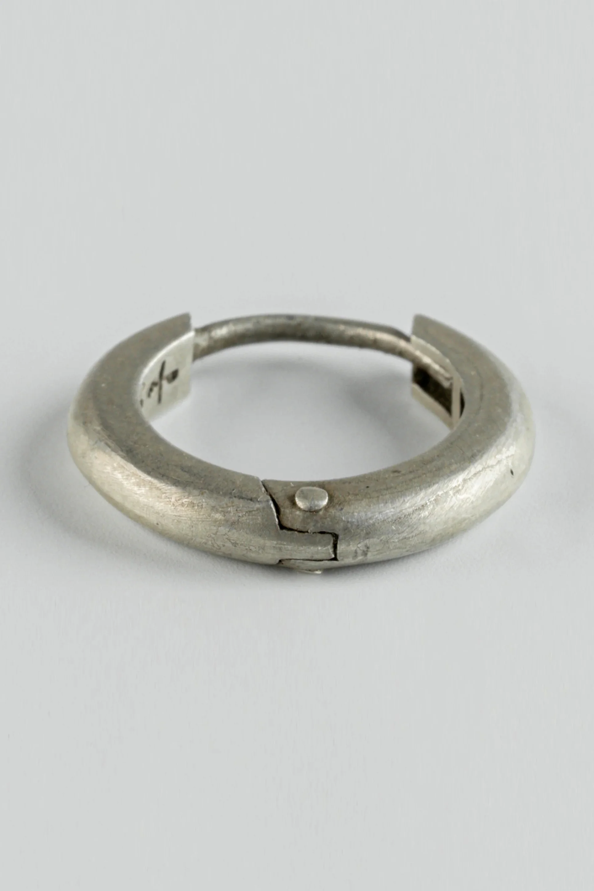 Parts of Four Hoop Hoop Earrings Collection III Highly Handcrafted PS4-2035-1-DA-ZY Dirty Silver 18mm PPOF58