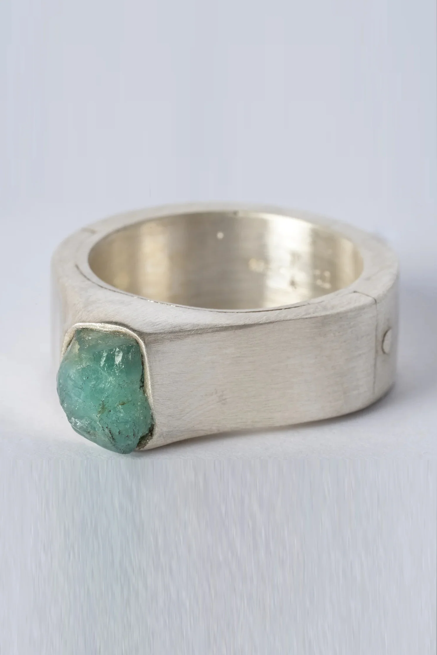 Parts of Four Neon Apatite Ring PS4-2001-26-DA+NAPA-NHLHS PPOF27 - Image 10