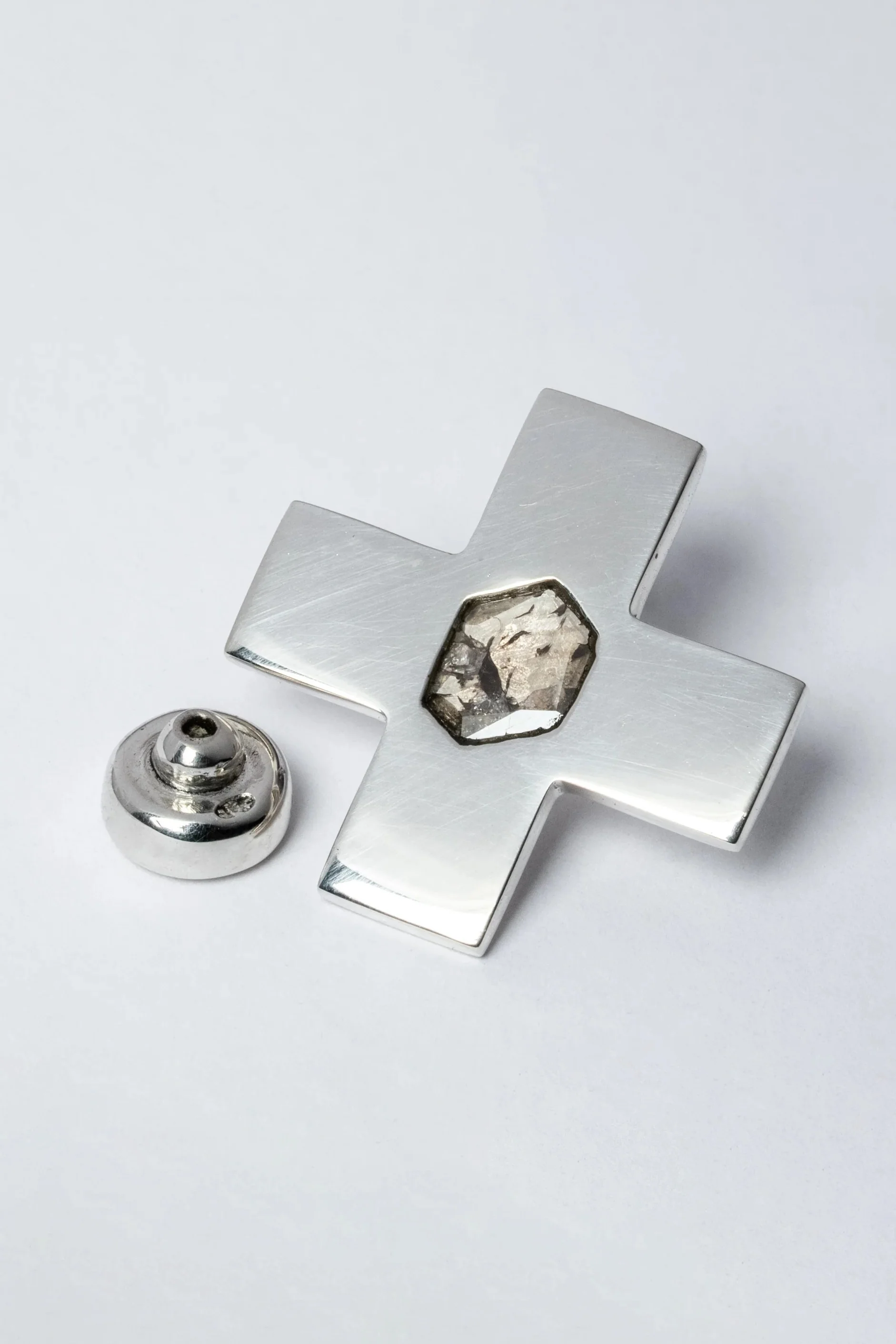 Parts of Four Plus Earring Collection I Handcrafted Cross Stud Earrings PS4-1135-9-PA+DIA Polished Sterling Silver + Diamond Slices PPOF23