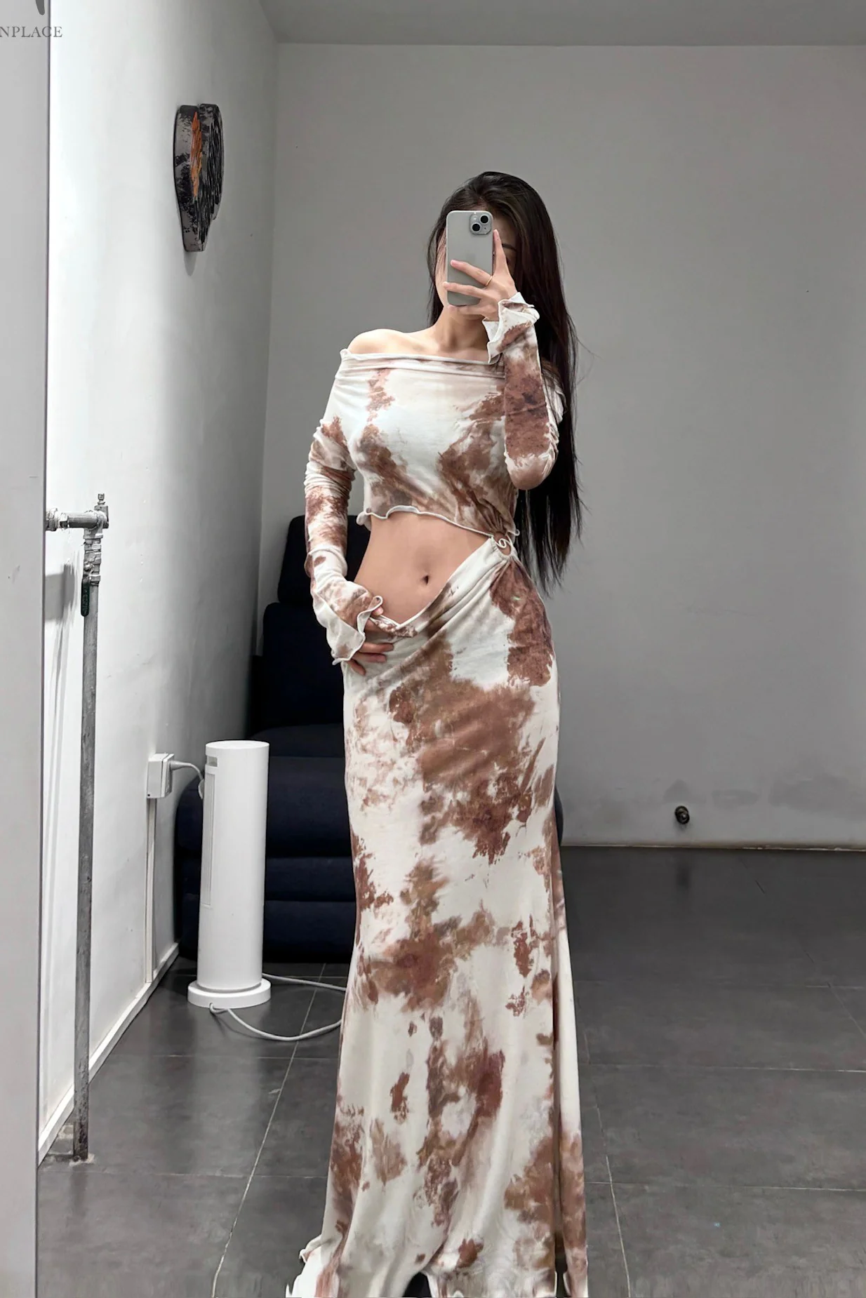 Peng Tai 24 Autumn and Winter Asymmetric Flared Long Dress PT-PTW24C08-3 - Image 24