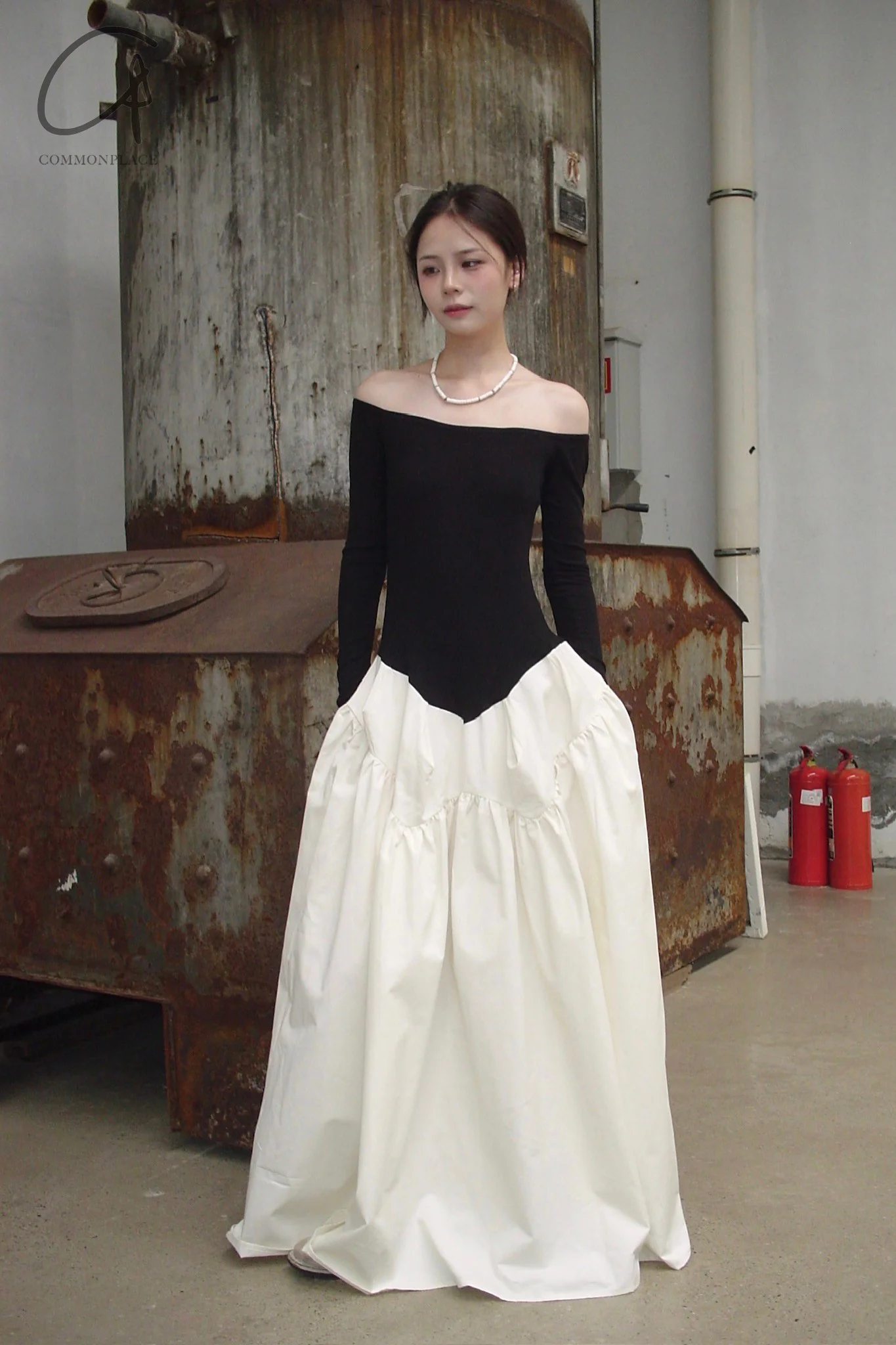 Peng Tai 24 Autumn and Winter One Shoulder Maxi Dress PT-PTW24C03-2 - Image 13