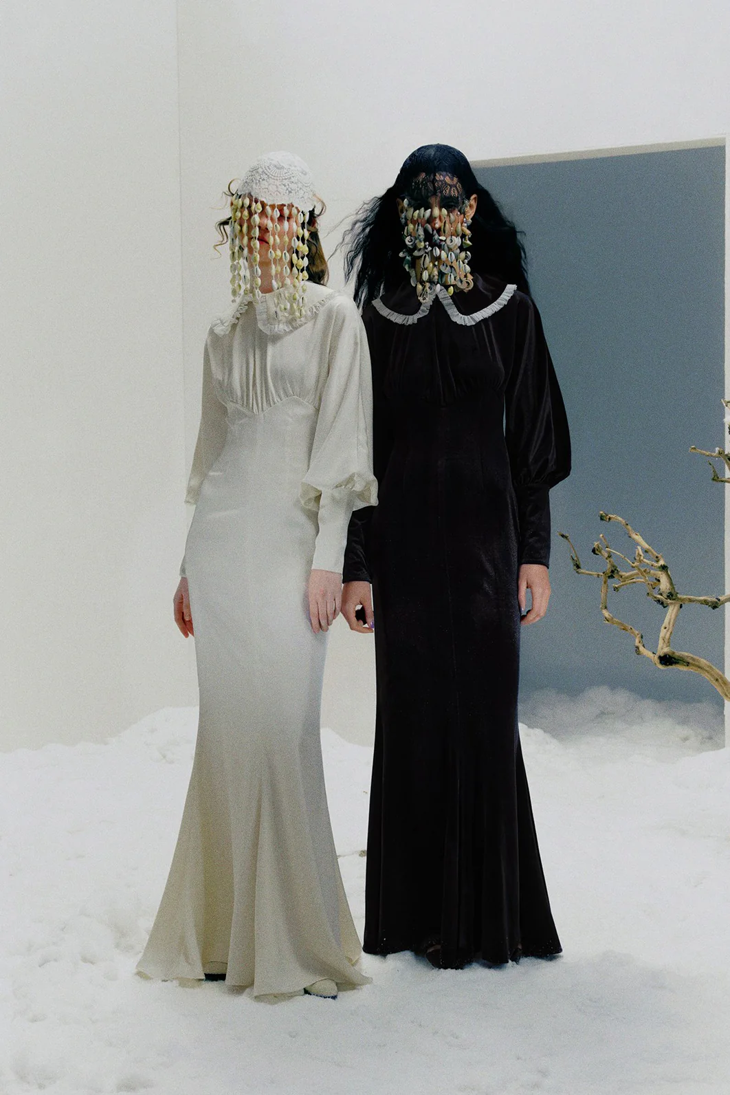 Peng Tai 24 Autumn and Winter Velvet Long Dress PT-PTW24C01-1 - Image 10