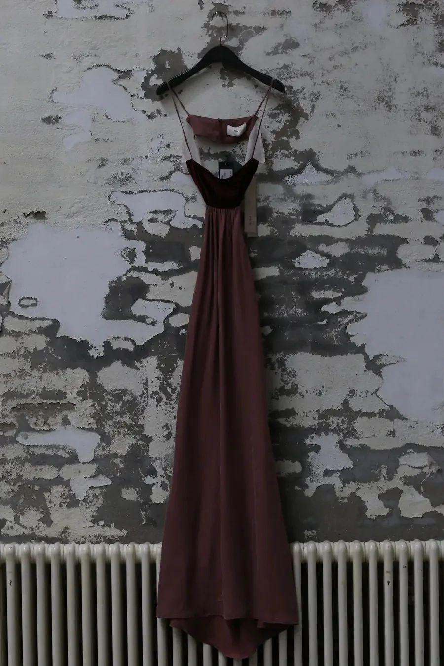 pengtai copper velvet suspender skirt PTS23C02-1 (PTS23C02) - Image 3