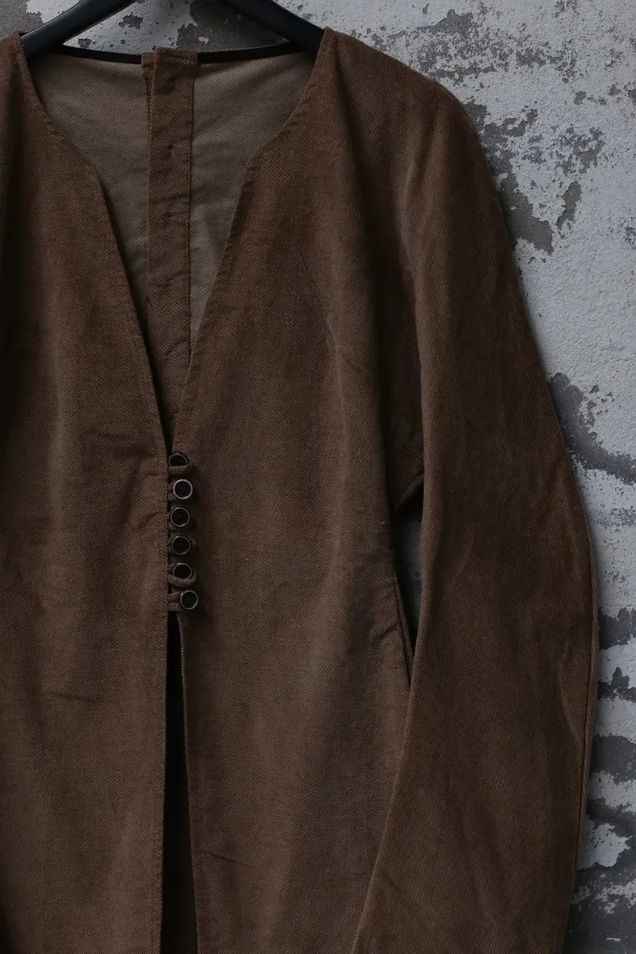 Peng Tai 23 Spring/Summer Corduroy V-cut Shirt PT-PTW22A06-2-JZH Old Brown - Image 2
