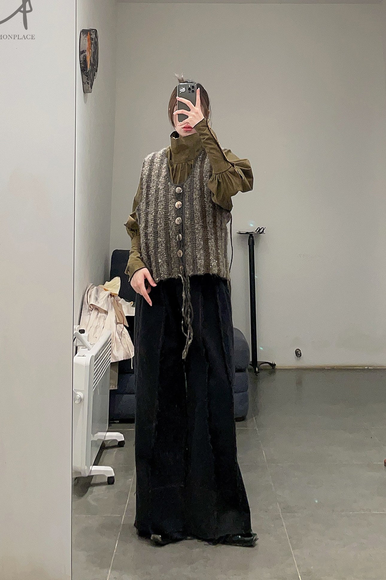 pengtai crochet waist coat PTW22M02-1 - Image 21