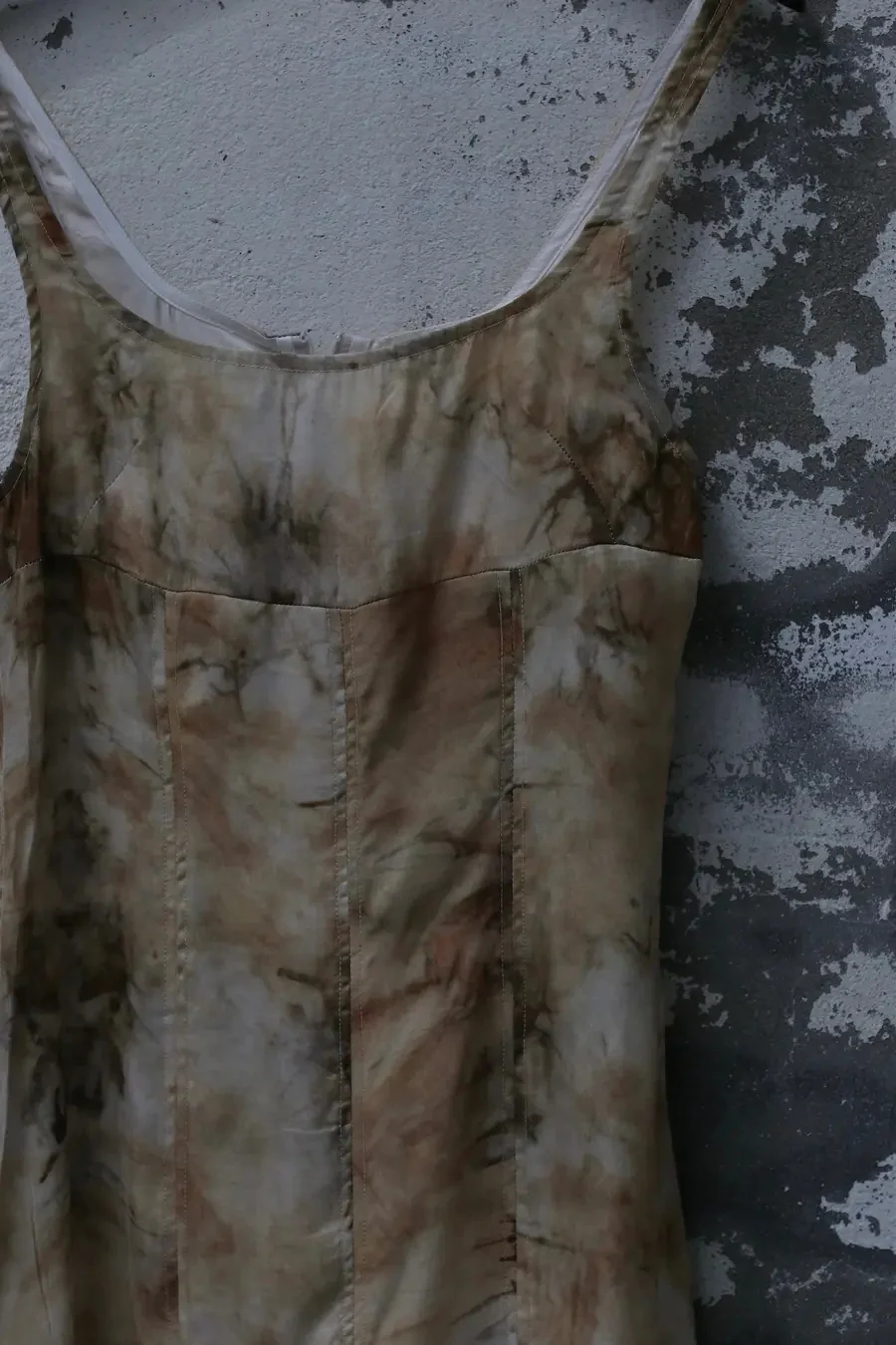 pengtai cupro dress PT-PTS23C04-3-0 flower dyeing (PTS23C04) - Image 3