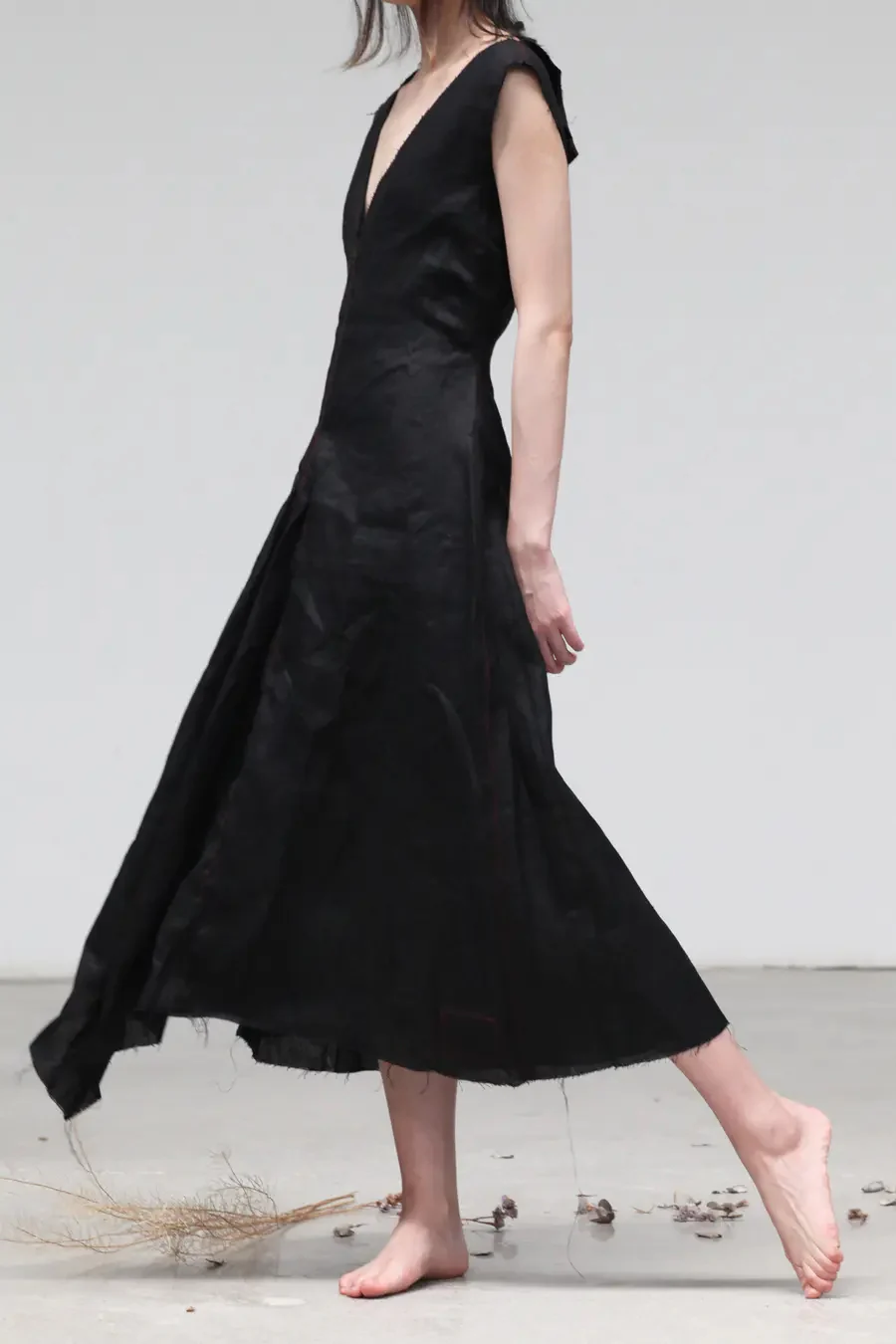 Peng Tai dress III9002 - Image 2