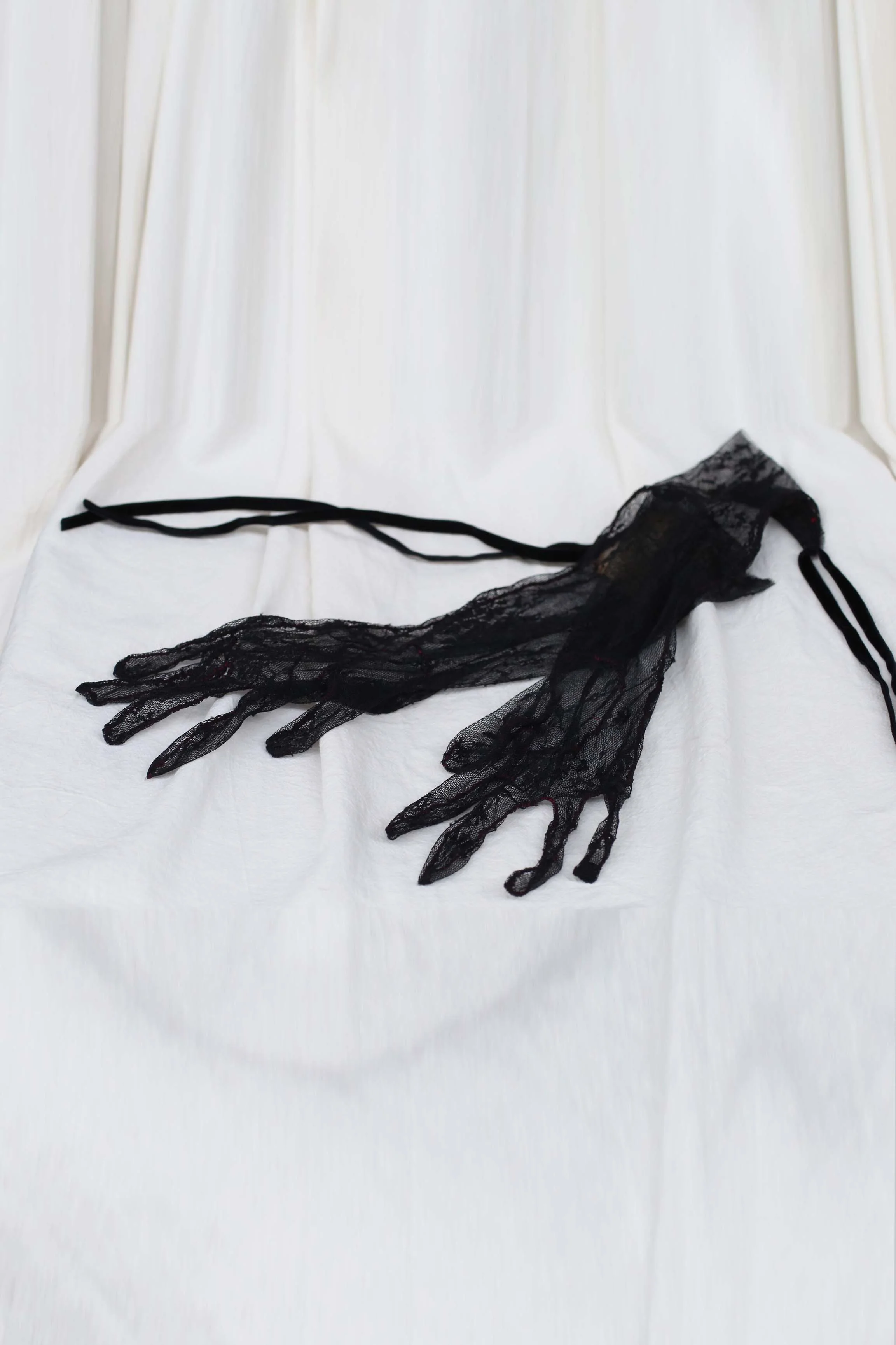 pengtai lace gloves black W20191 PPT030 - Image 3