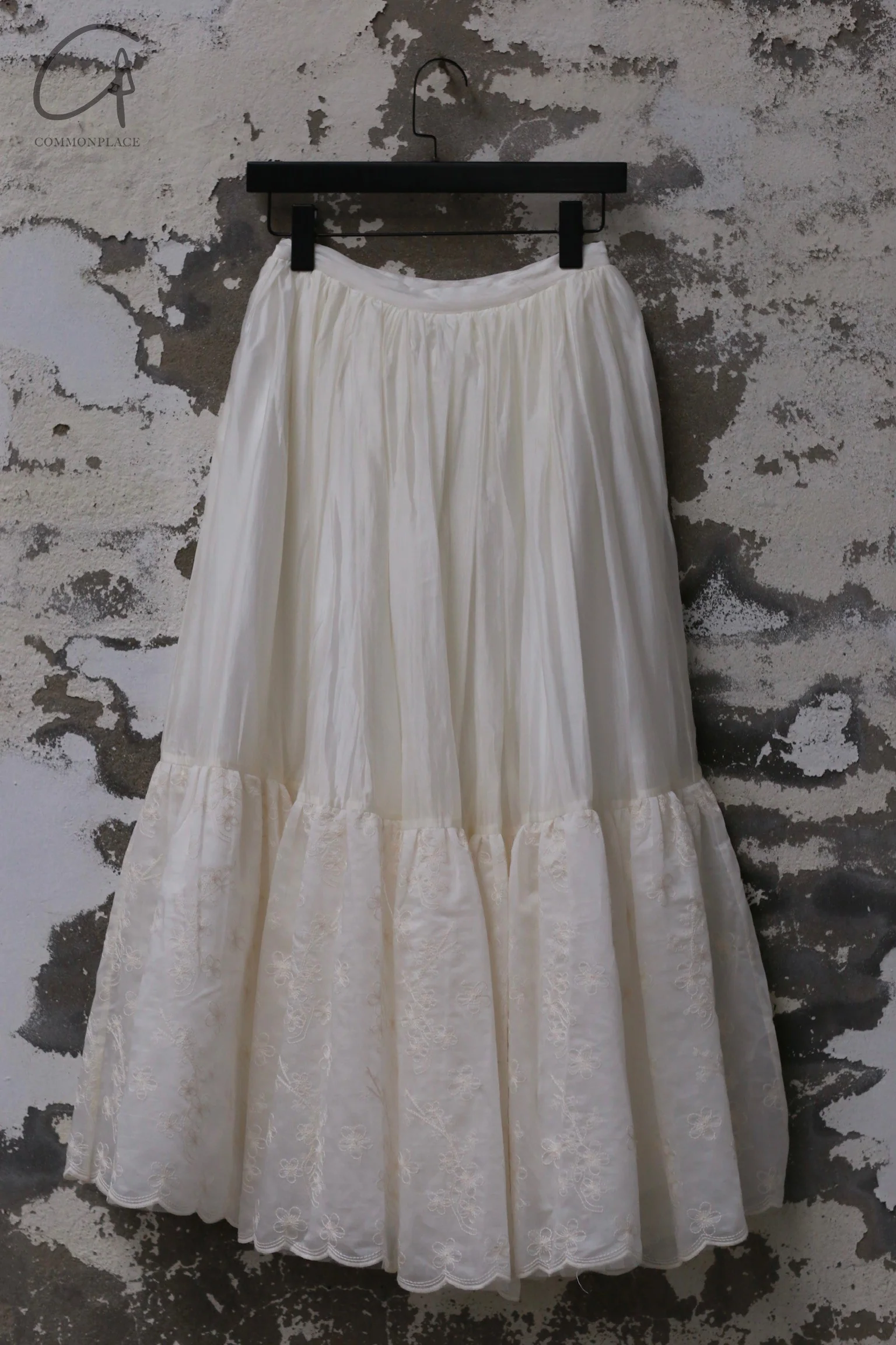 Pengtai Medication Room Clothing-object healing line Pleated midi skirt PT-MRS25B01-3-BAI White - Image 4