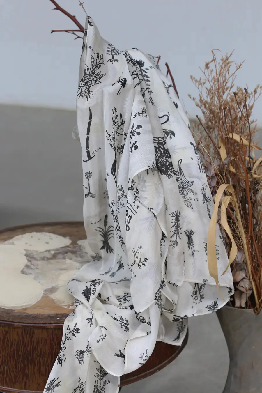 pengtai mulberry silk print scarf W20186 - Image 2