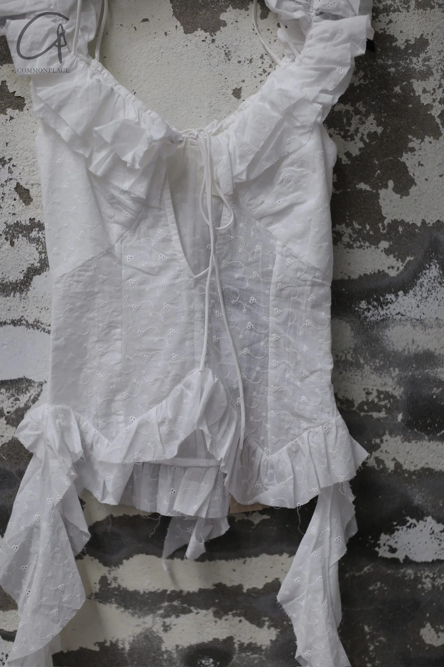 pengtai strappy pleated top PTS24A03-3 white (PTS24A03) - Image 4