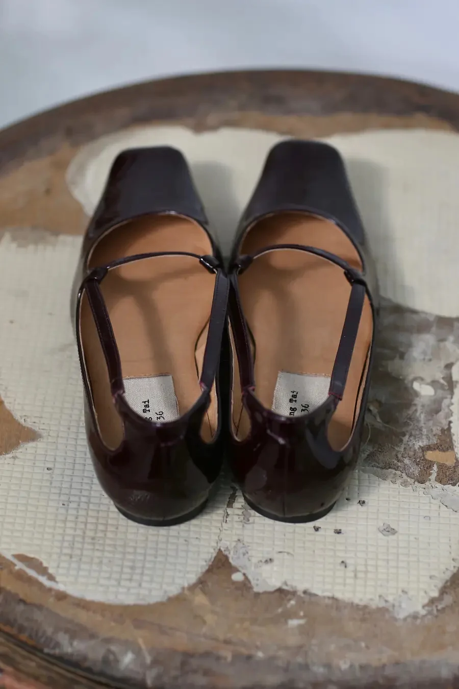 pengtai thin line flat shoes PTS22F08-3 burgundy PPT24 - Image 3