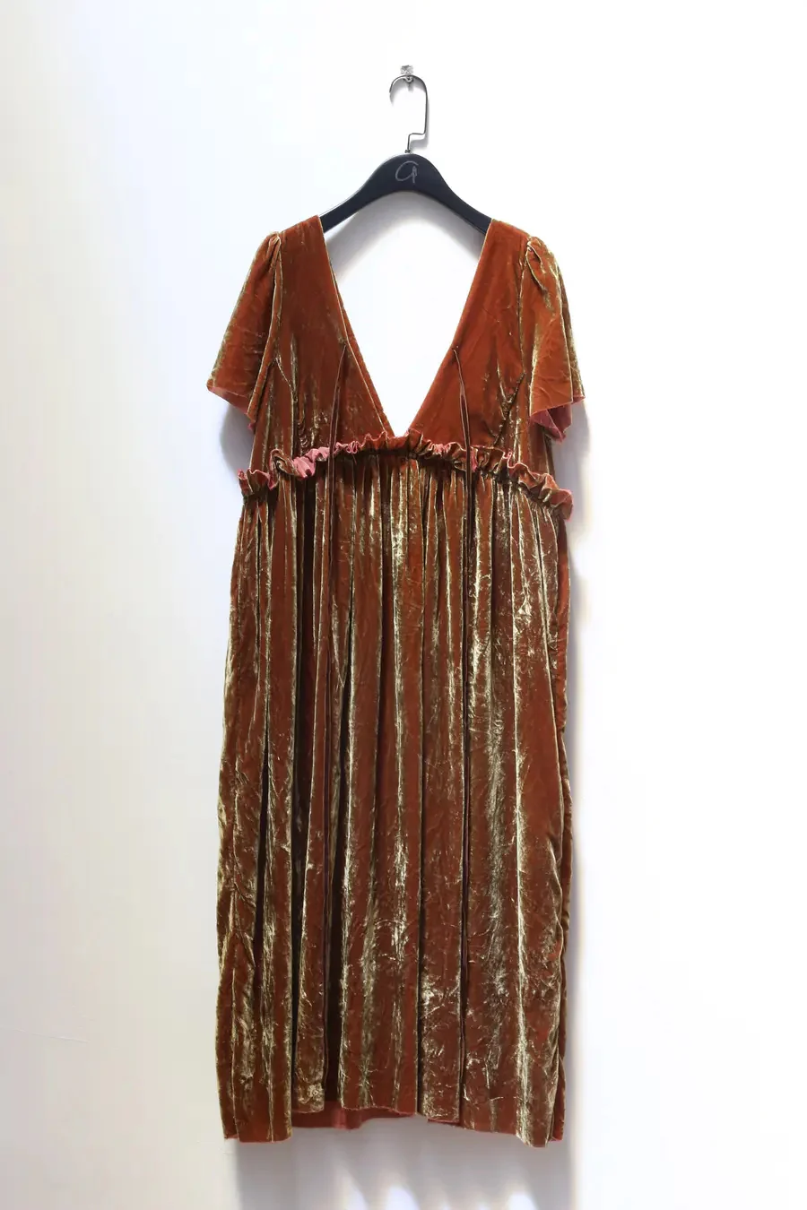 pengtai V-neck velvet dress W20076 - Image 5