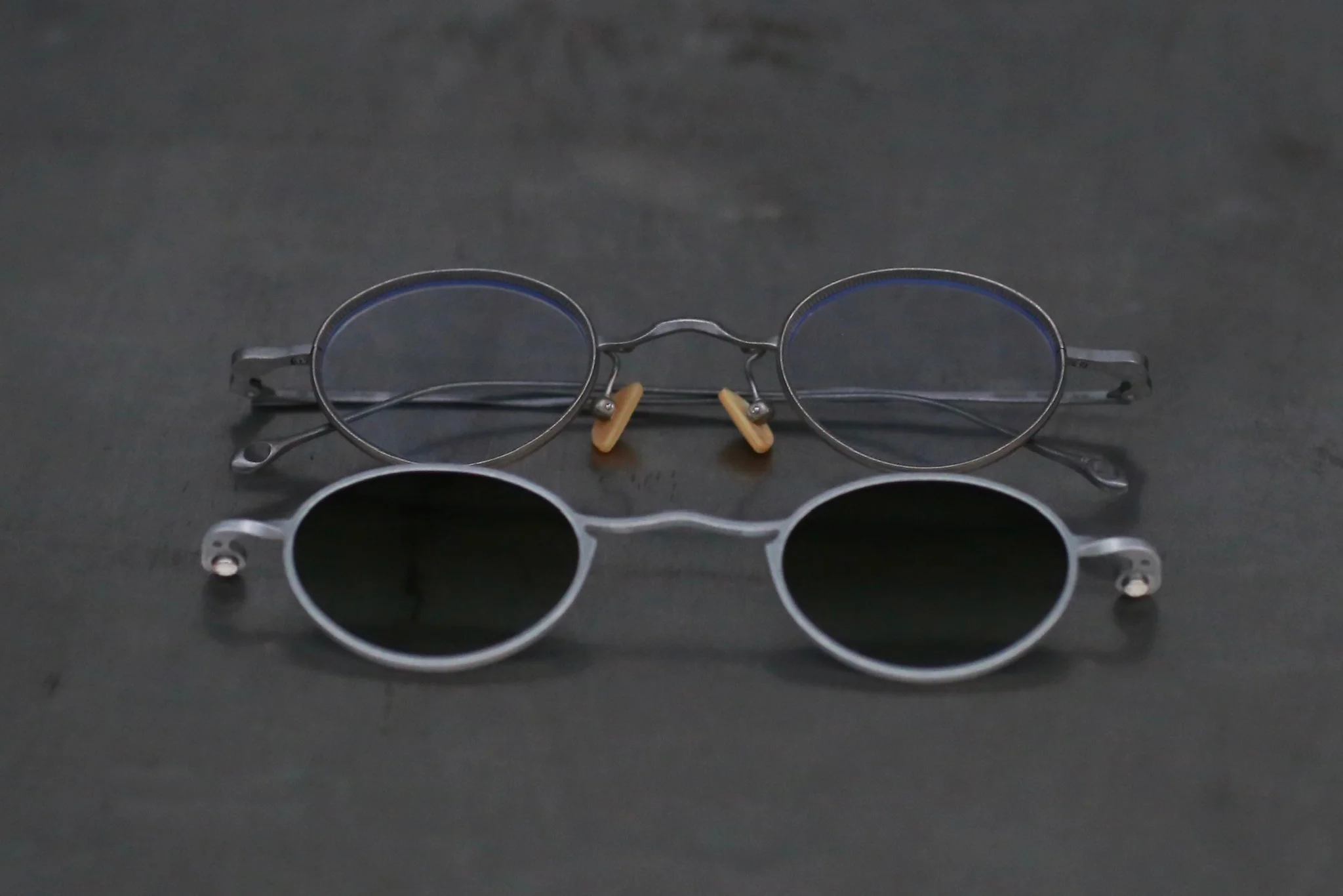 Rigards β titanium + magnesium aluminum alloy detachable handmade glasses RG1010ZC series collection RG-RG1010ZC-GTYTML retro titanium silver frame transparent green lens