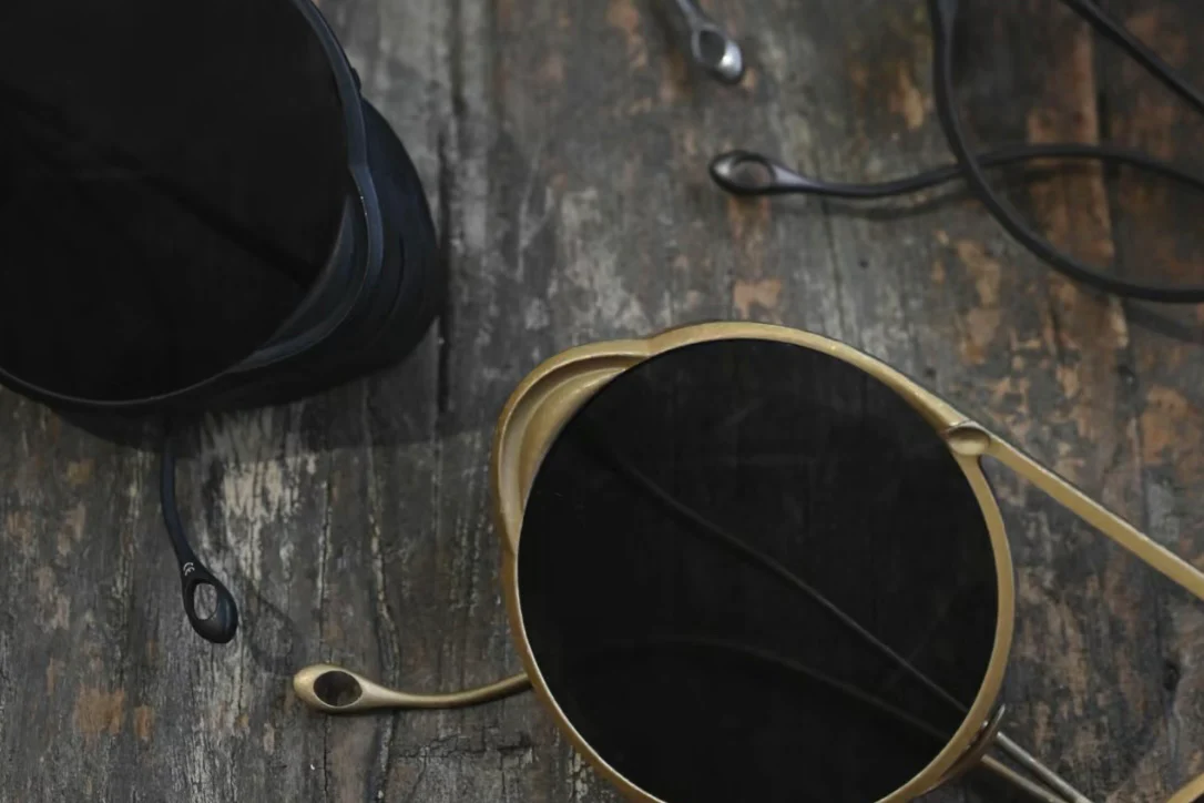 Rigards x Boris Bidjan Saberi collaboration: RG1011BBS β-titanium alloy sunglasses, RG-RG1011BBS-GHKSHP, retro black frame with dark grey lenses - Image 5