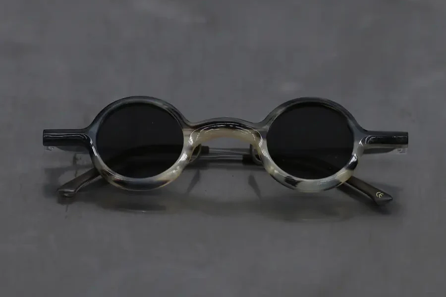 Rigards RG0823 natural horn glasses Highly handcrafted RG-RG0823-MNYGSHP Camouflage matte dark grey lenses