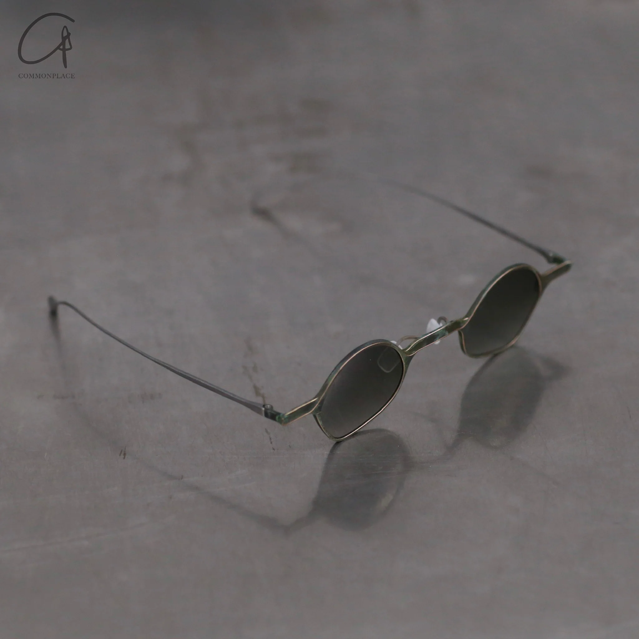 Rigards Copper Titanium Hand-polished Shaped Frame Eyeglasses RG1923CU Series RG-RG1923CU-YSJBL Jade Gradient Green Lenses - Image 3