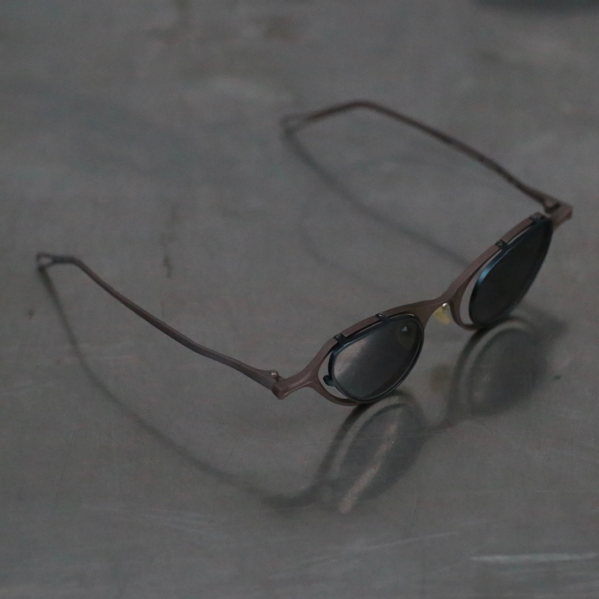 Rigards Detachable Chain Sunglasses, Aluminum-Magnesium Stainless Steel, Hong Kong Handmade RG-RG0123UJOH+-QTSH, Bronze/Dark Grey Lens - Image 3