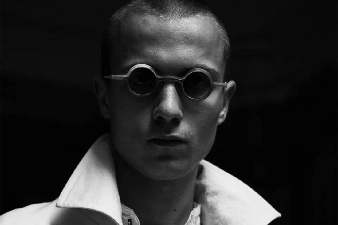 Rigards natural buffalo horn wire cut silver inlaid high degree handmade glasses RG0130SE series collection RG-RG0130SE-HBSH black and white frame dark gray lens - Image 5