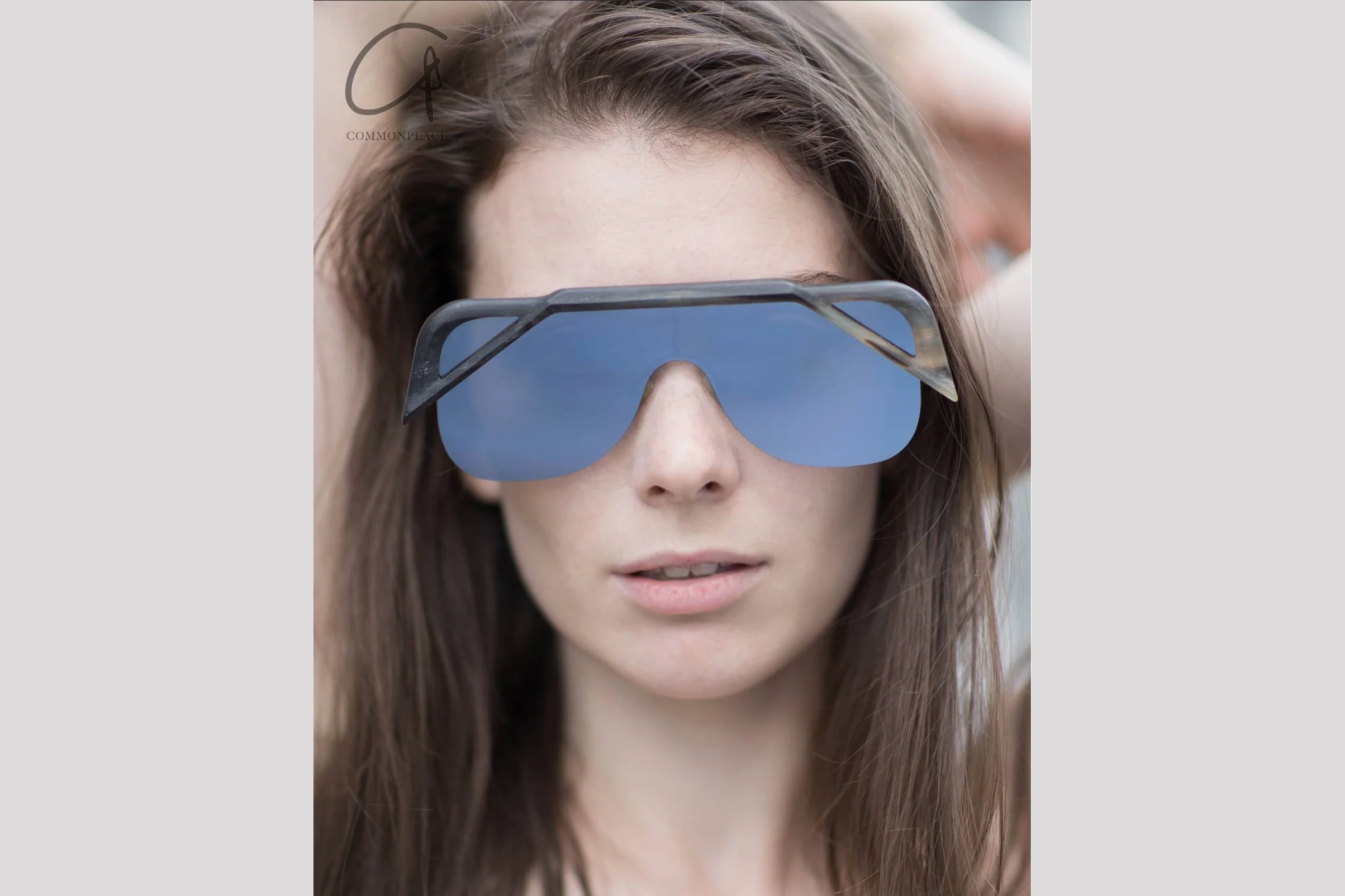 Rigards Grey Frame Textured Blue Lens Glasses RG2020AL - Image 2