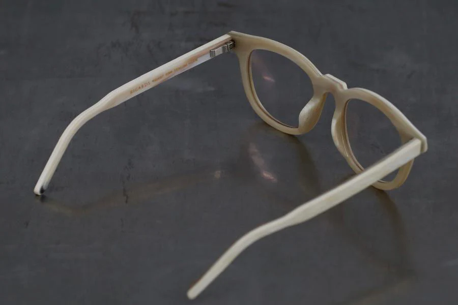 RIGARDS Natural Buffalo Horn High-Cut Handmade Glasses Chengdu RG0097 Series Collection RG-RG0097-DLSPG Marble Polished Clear Glasses - Image 4
