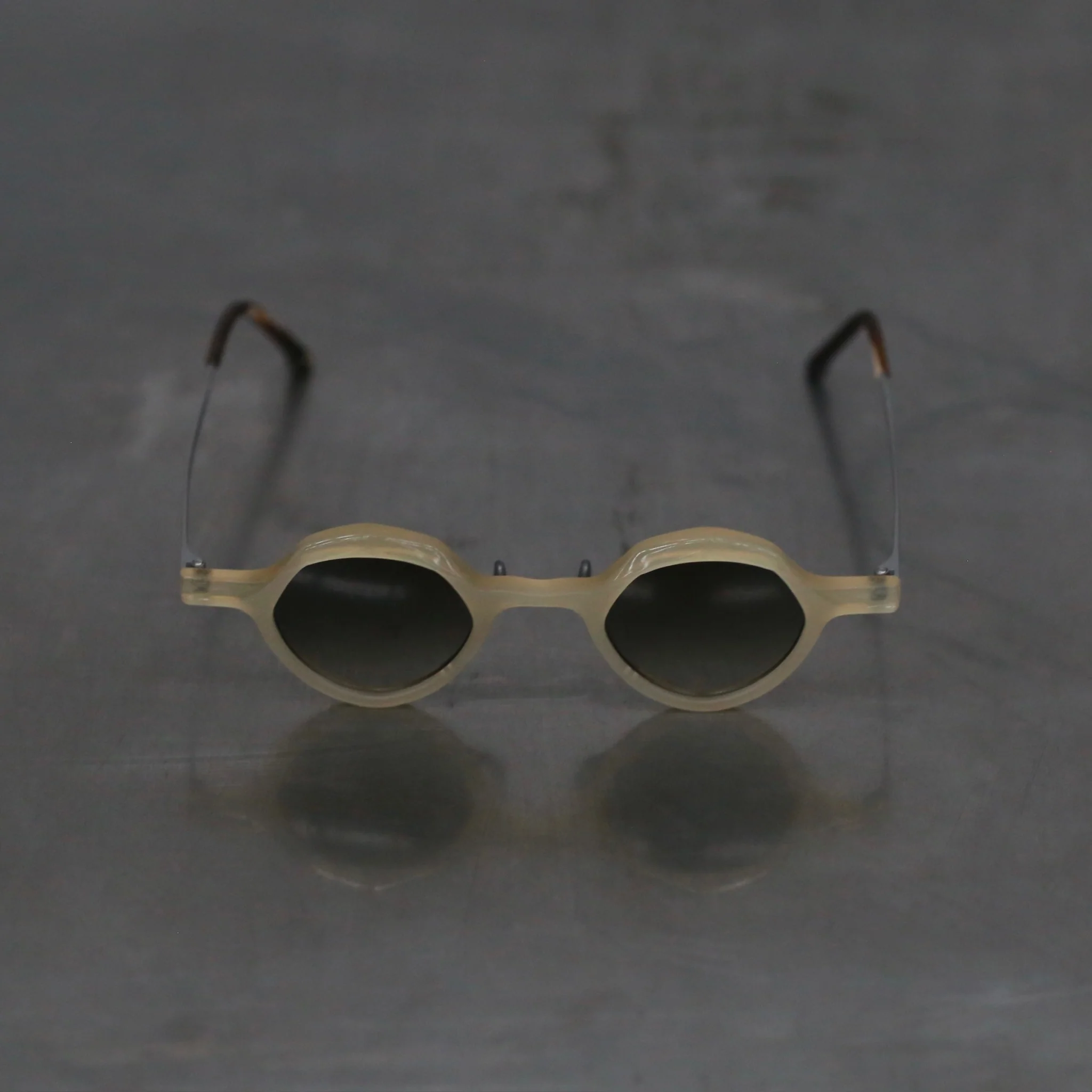 RIGARDS natural buffalo horn wire cut hand-polished glasses RG1094 series set RG-RG1094-HPKJLB amber frame gradient green lenses - Image 2