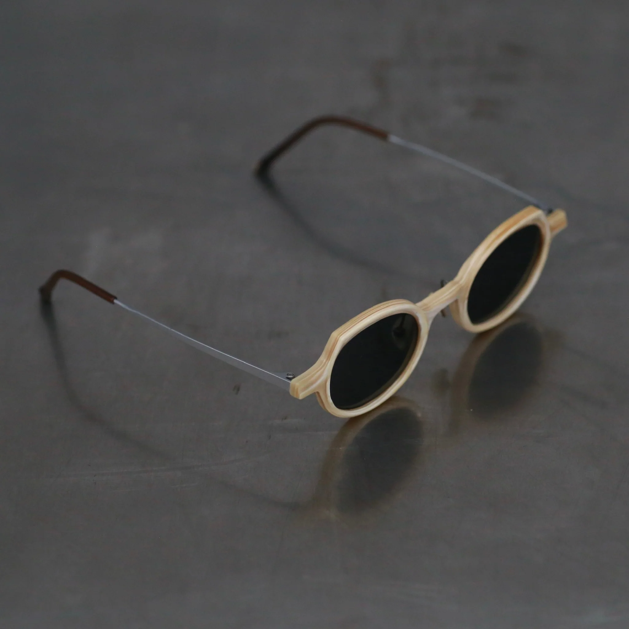 RIGARDS Natural Horn Wire Cut Handmade Glasses RG0090 Series Collection RG-RG0090-DLSKSH Marble Frame Dark Gray Lenses - Image 3