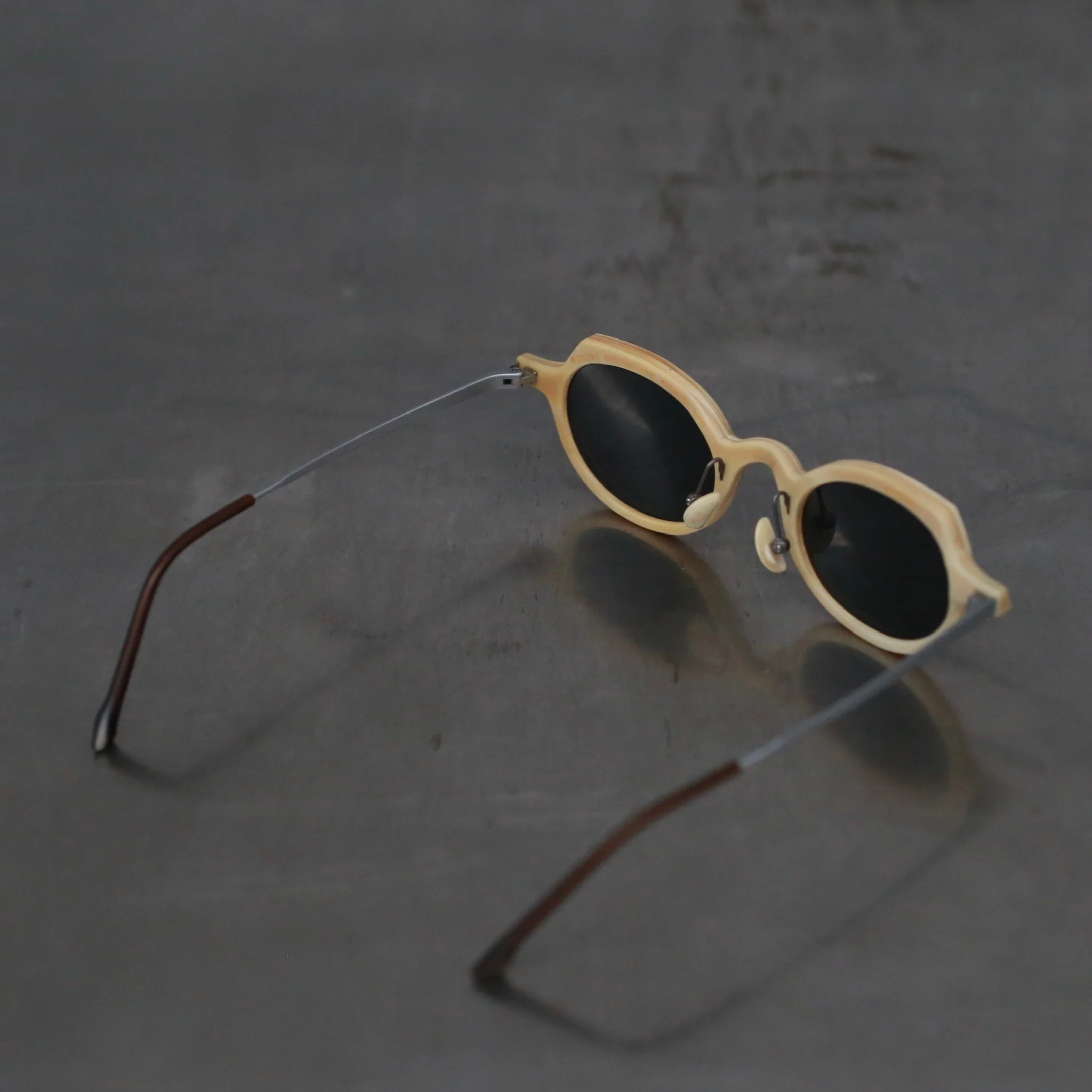 RIGARDS Natural Horn Wire Cut Handmade Glasses RG0090 Series Collection RG-RG0090-DLSKSH Marble Frame Dark Gray Lenses - Image 4