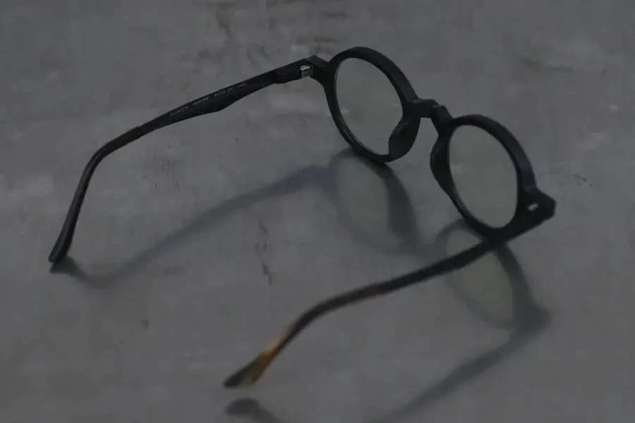 Rigards natural buffalo horn wire cut silver inlaid high degree handmade glasses RG0130SE series collection RG-RG0130SE-SJHB random black and white frame transparent film - Image 4
