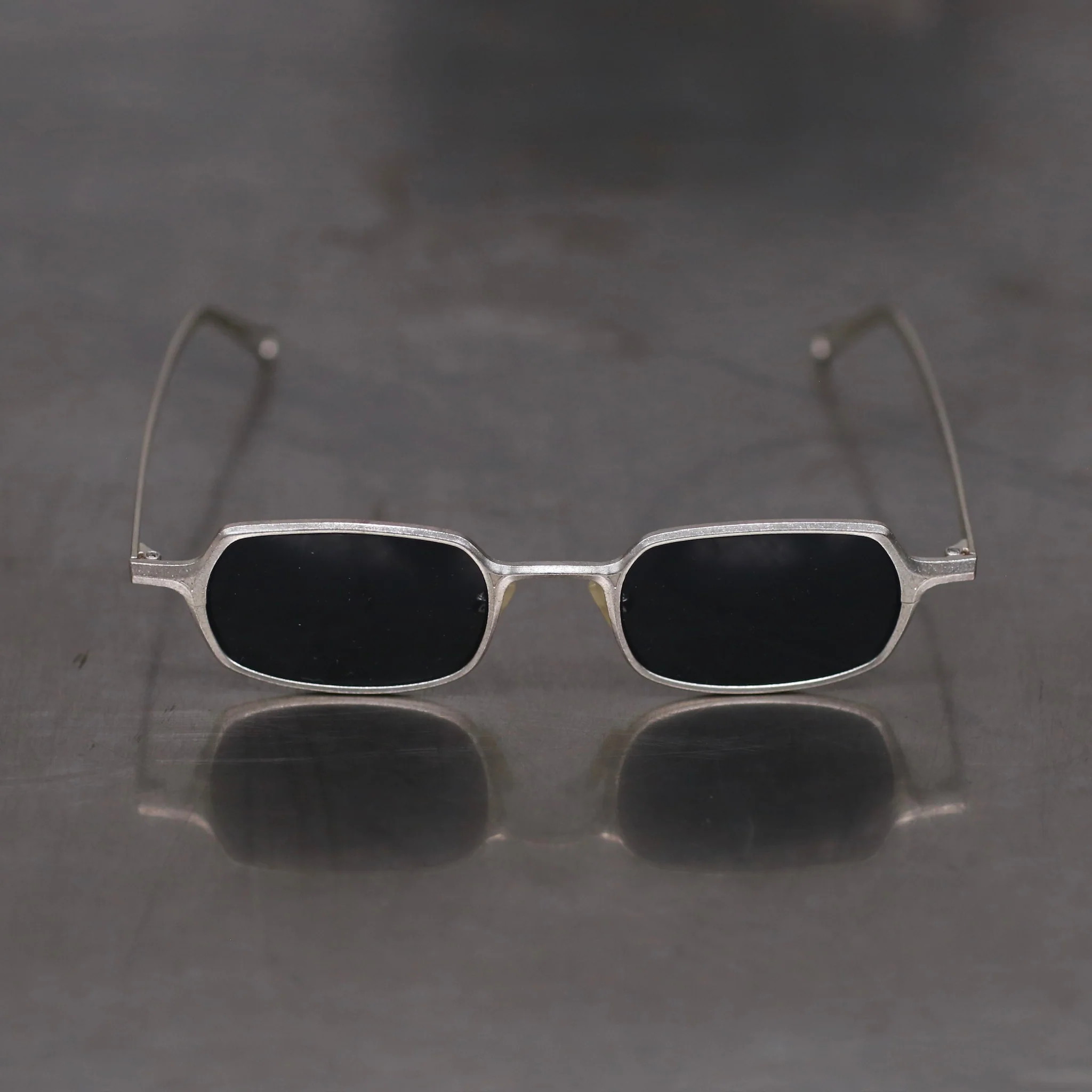 Rigards RG0083AG 925 silver hand work glasses RG-RG0083AG-CYWLKSHP sterling silver textured frame dark gray lens - Image 2