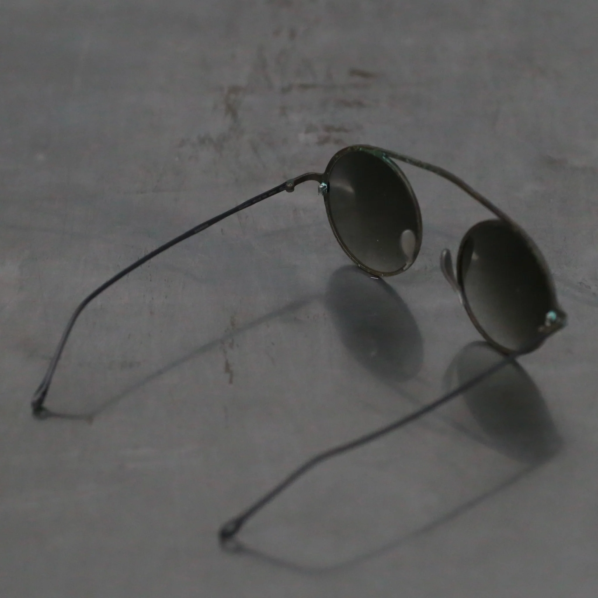 Rigards RG1936CU round-frame sunglasses, handmade, RG-RG1936CU-YSSKJBL, jade-colored frame, gradient green lenses - Image 4