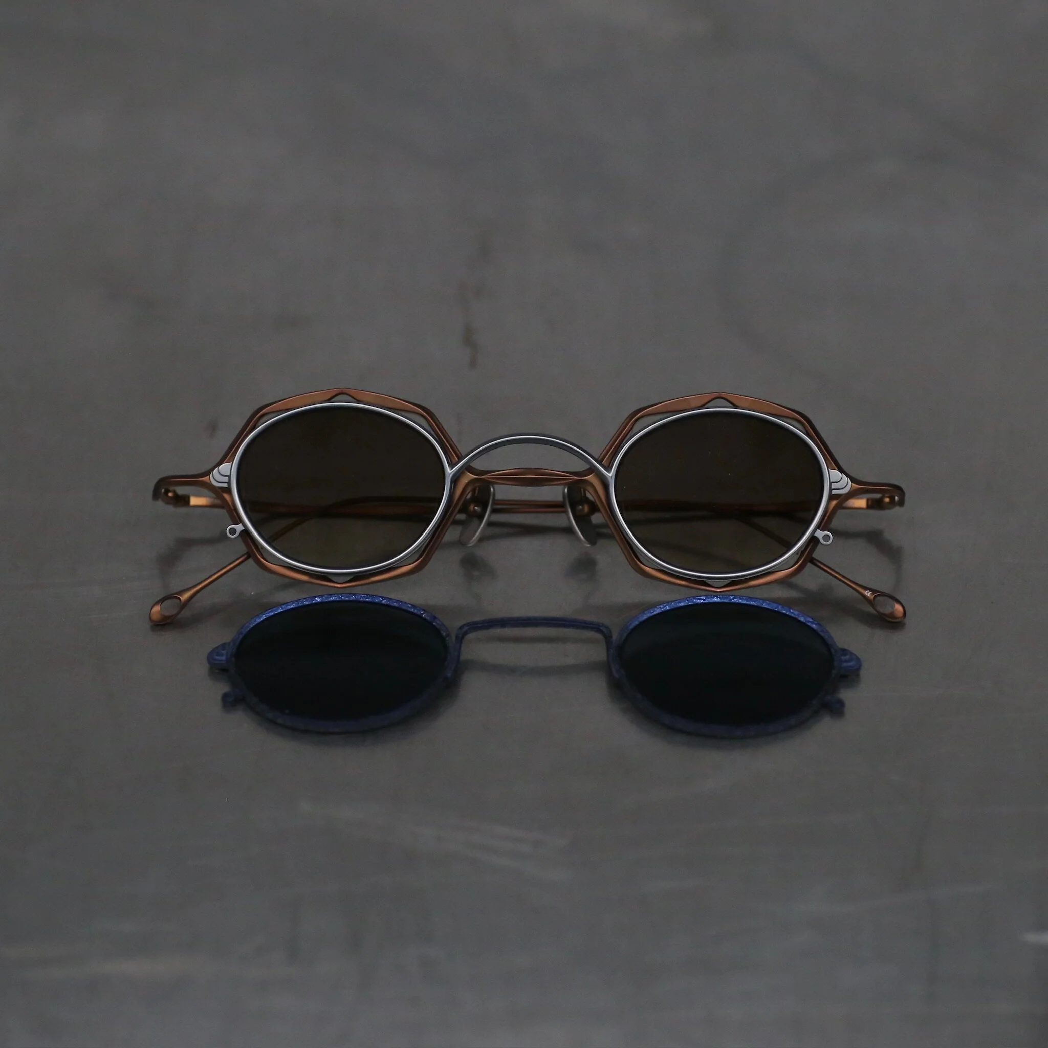 RIGARDS RG1948ZC BOX SET Series High-Quality Handcrafted Titanium Clip-on Sunglasses RG-RG1948ZC BOX SET-GQTAHKTML (ANTIQUE BRONZE + MIDNIGHT CLEAR + BLUE LENS)