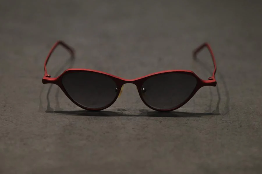 RIGARDS X UJOH Collaboration: Aluminum-Magnesium Alloy Frame Eyeglasses RG0123UJOH Series Collection RG-RG0123UJOH-HONG Red - Image 2