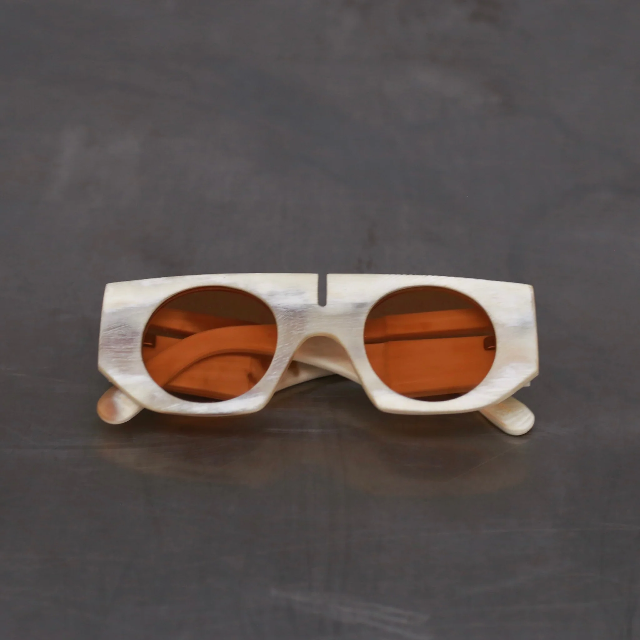 Rigards X INAISCE joint buffalo horn wire cutting high degree of handmade glasses RG00INA RG-RG00INA-DLSKGYP marble color frame salmon color lens