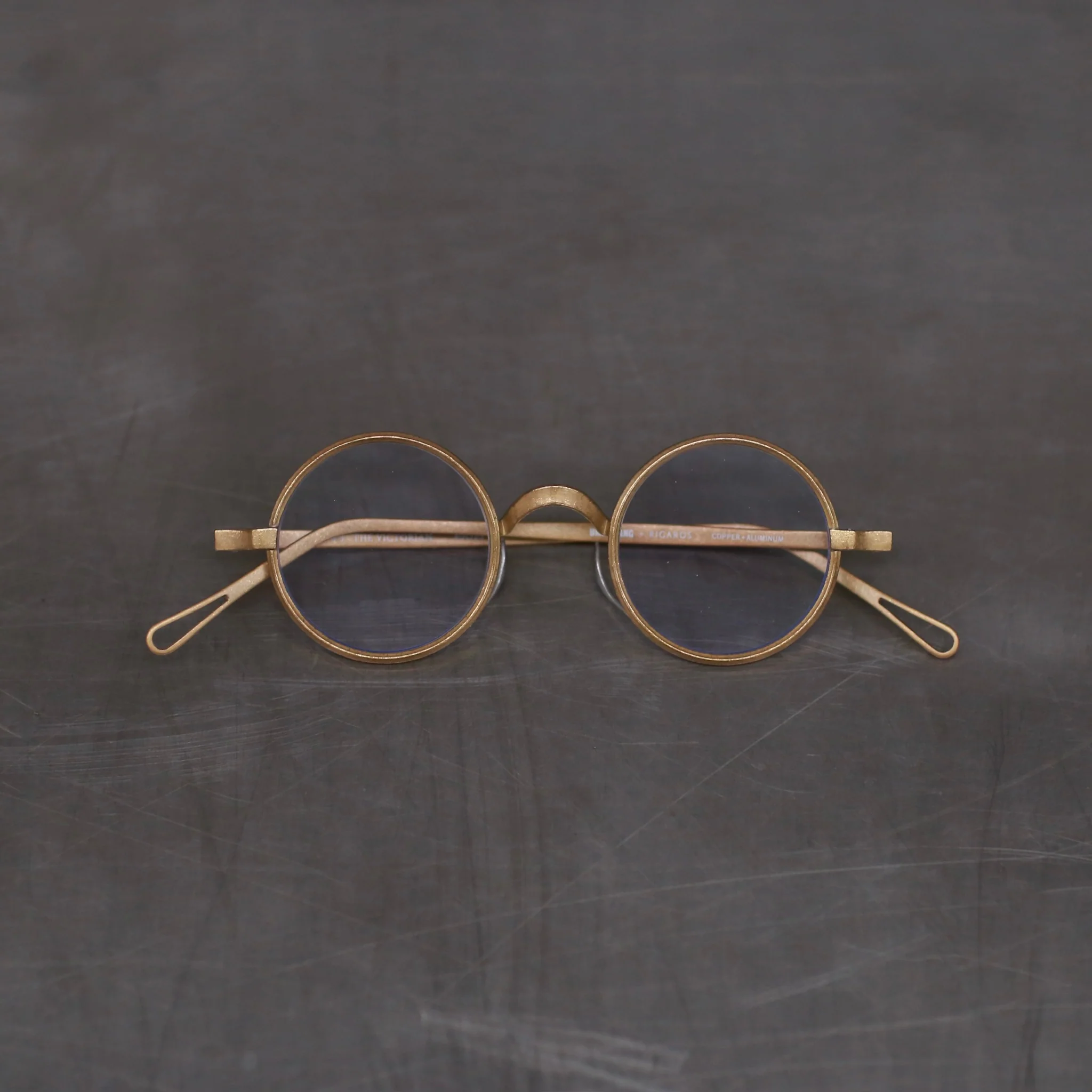 RIGARDS X UMA WANG Joint RG00UW3 Series Collection Handmade Copper Round Frame Glasses RG-RG00UW3-JSTM Gold Textured Transparent Lenses