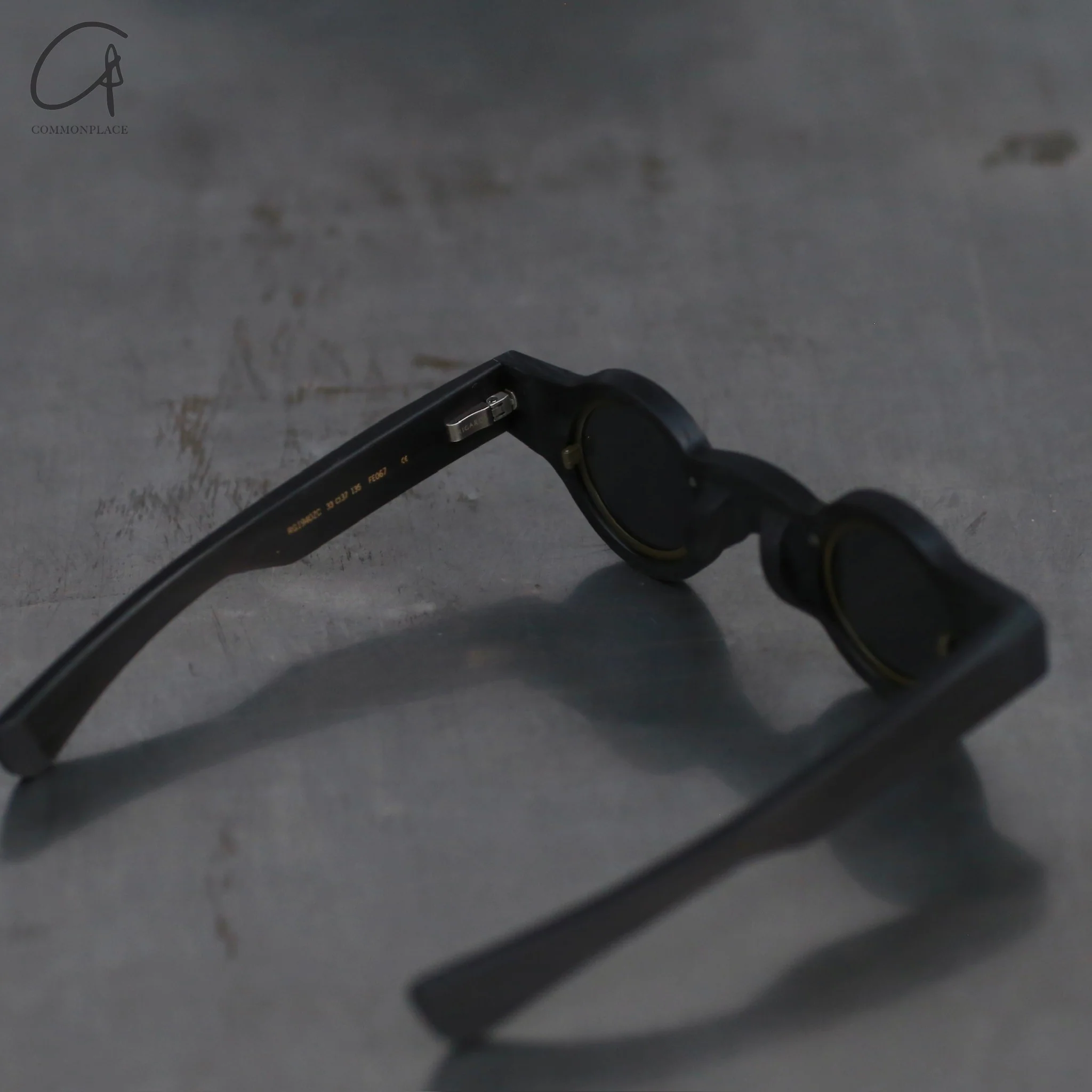 Rigards X ZIGGY CHEN joint RG1940ZC series titanium natural texture sunglasses RG-RG1940ZC-SJHBSH-F random black and white dark gray - Image 4