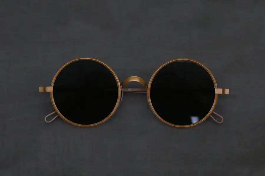 RIGARDS*UMA WANG joint work RG00UW5 series round frame handmade glasses red frame dark gray pieces
