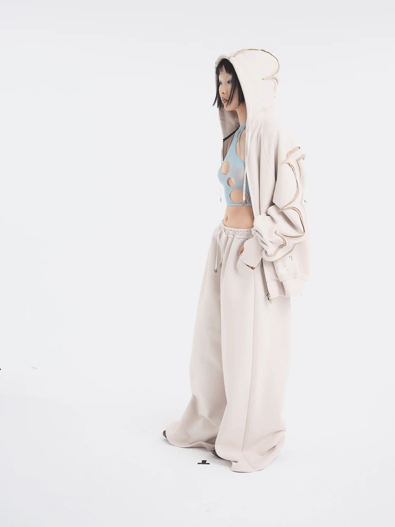 RUI built 25 autumn and winter patchwork loose drawstring zipper sweatshirt RUI-RAW25WV14-SeaShell - Image 4