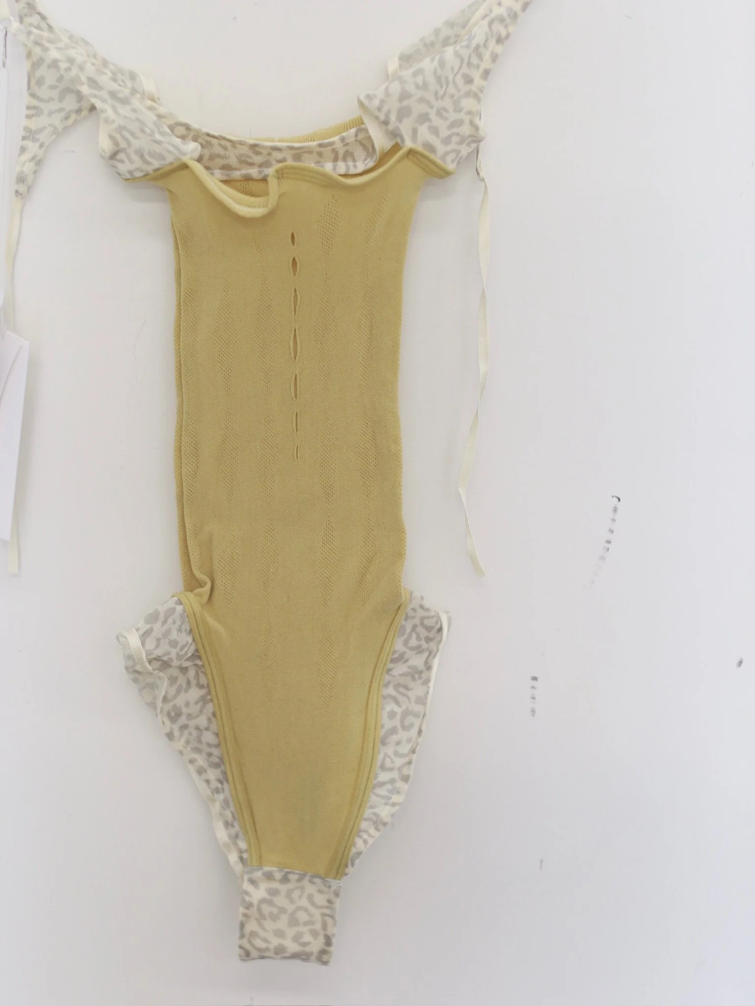 RUI built 26 Early Spring Elastic Leopard Print Mesh Bodysuit RUI-S26CB01-Butter Creamy Yellow - Image 5