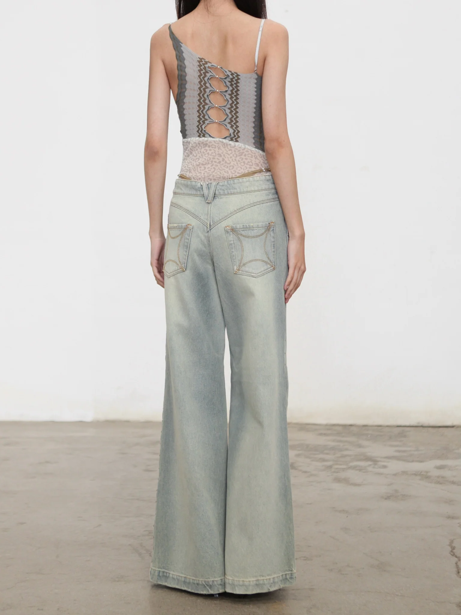 RUI Built 26 Early Spring Wide-Leg Jeans with Thin Straps and Rivets RUI-S26WV26-Sun-faded Blue Retro Blue - Image 15