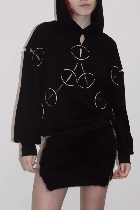 RUI Embroidered Hoodie RAW22WV03 Onyx&Luminous Black & Luminous - Image 5