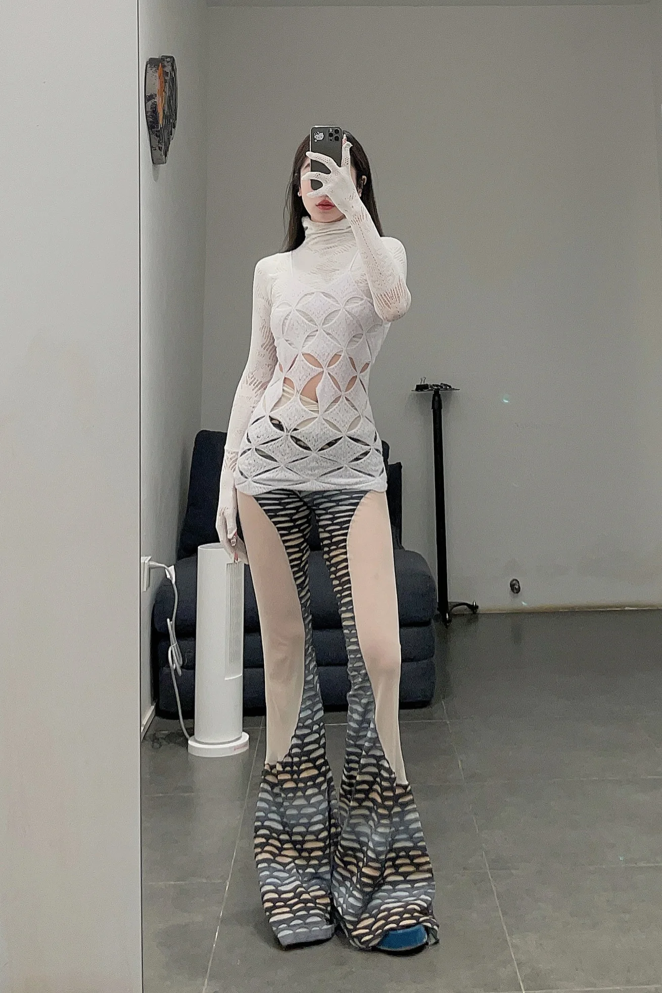 RUI fish scale stitching mesh flared pants RSS23KN06 nightfall black and gray gradient - Image 39