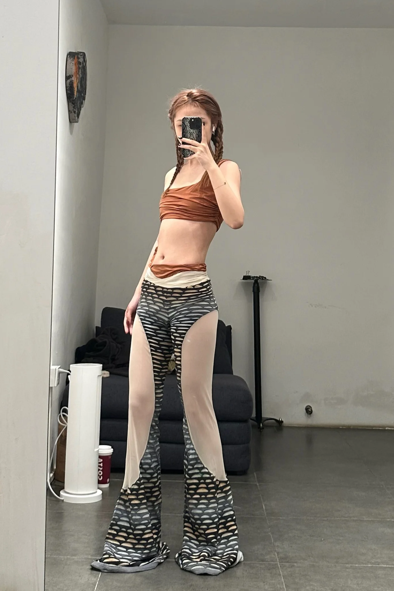RUI fish scale stitching mesh flared pants RSS23KN06 nightfall black and gray gradient - Image 42