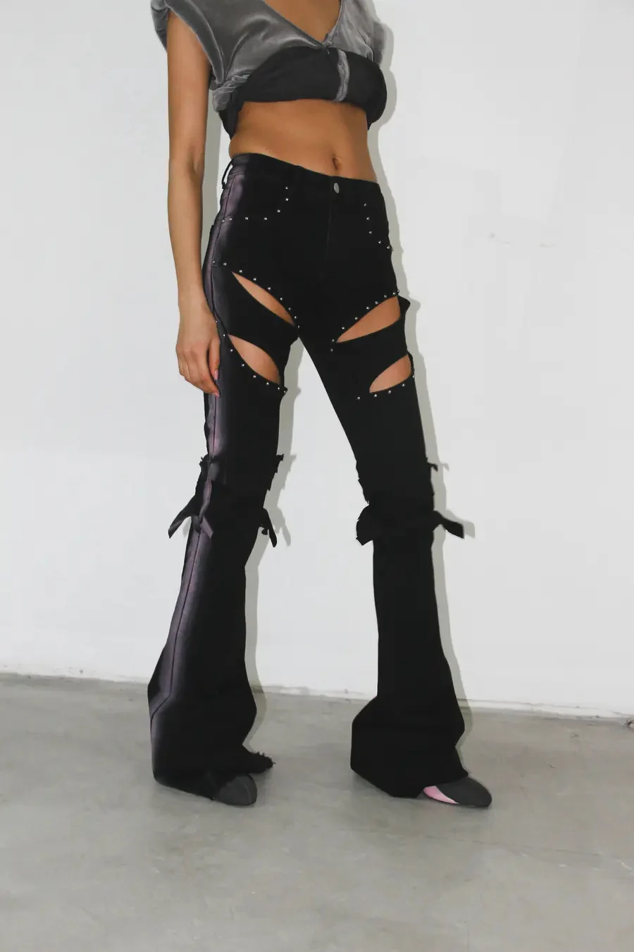 Rui Zhou gradient flared jeans RUI-RAW23WV05-HDSF black/bean paste pink - Image 7