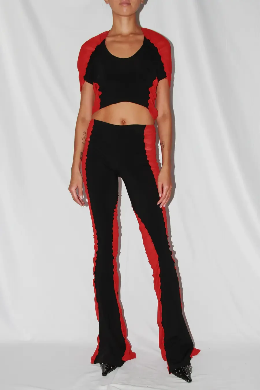 RUI mesh printed patchwork flared pants RSS24WV08 Onyx&Ruby w Print black&red/print - Image 7