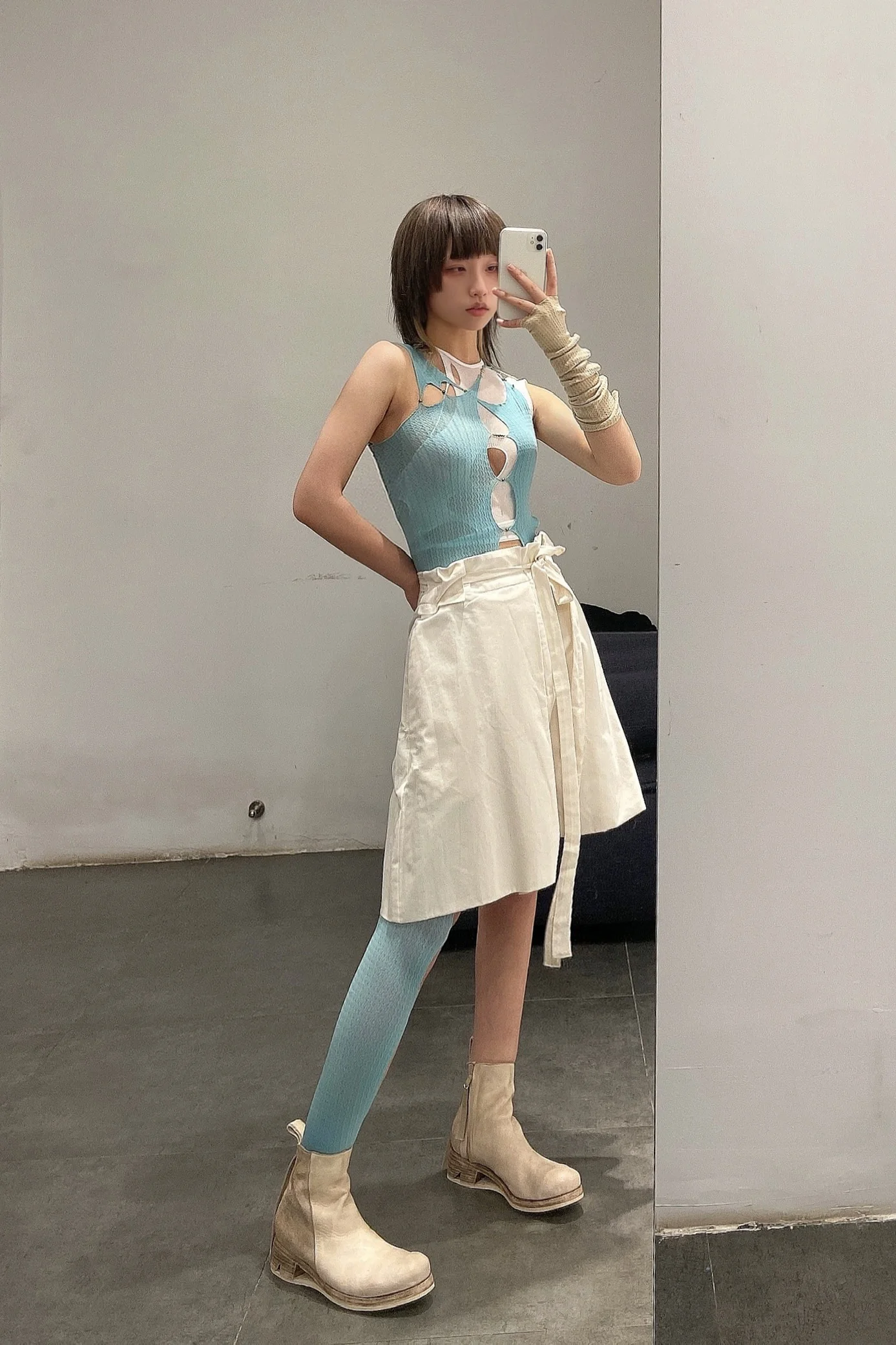 Rui Zhou R013 Sleeve Series Pearl Chain Single Finger Sleeve RUI-R013-AW20-YMHUANG Ivory - Image 23