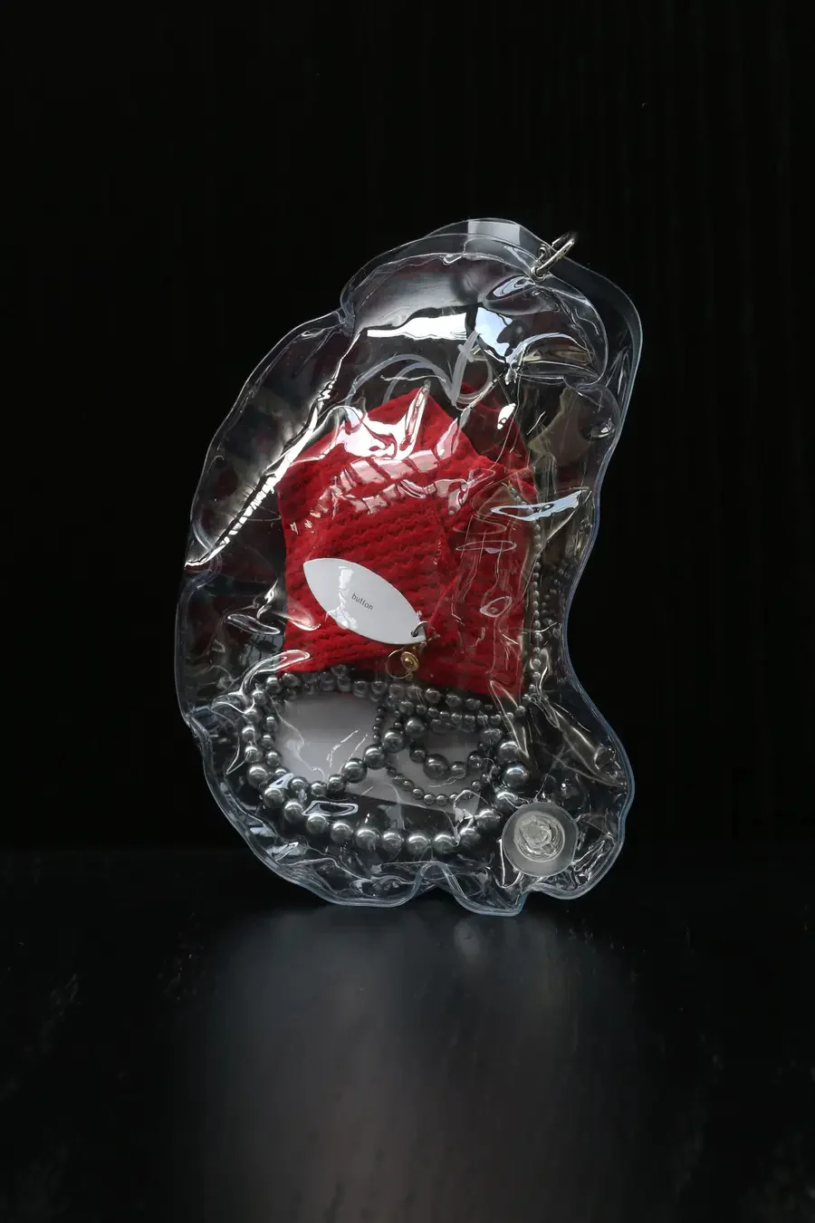 RUI  R014-AW20 cross chain long gloves ruby - Image 6