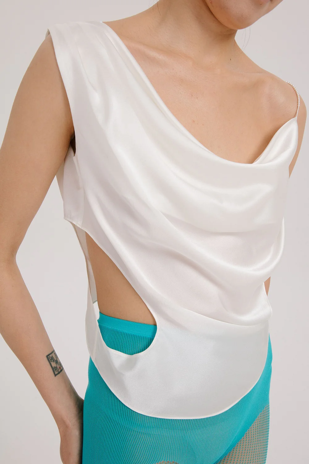 RUI Silk Sling Top RUIFW21WV02 Vapor - Image 3